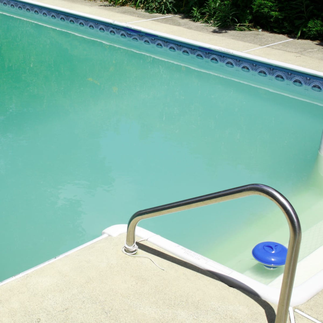 <strong>Pool</strong> Cloudy Water