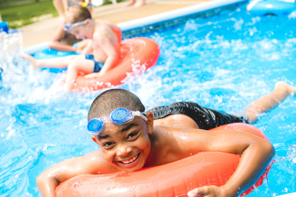 <strong>How to:</strong> Use pool products safely