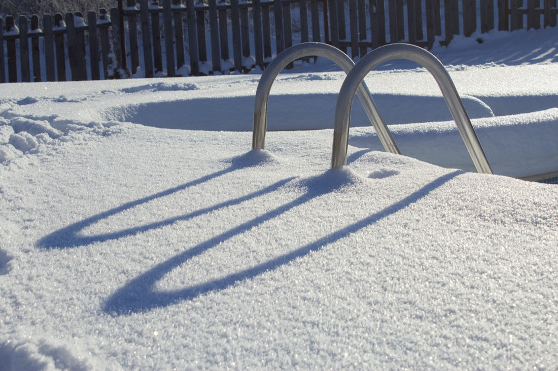 How to protect your pool during freezing temperatures