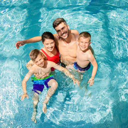 <strong>9 pool supply must-haves</strong><br> for new pool owners