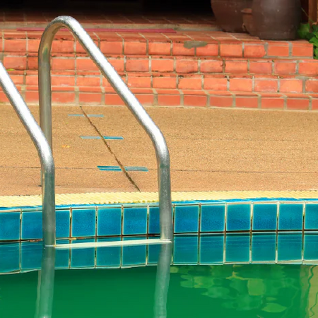 <strong>Green</strong> water